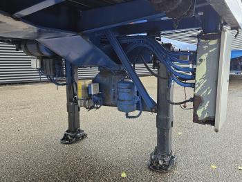 Nooteboom OVB-42-03V / 3 x STEERING AXLE / EXTENDABLE